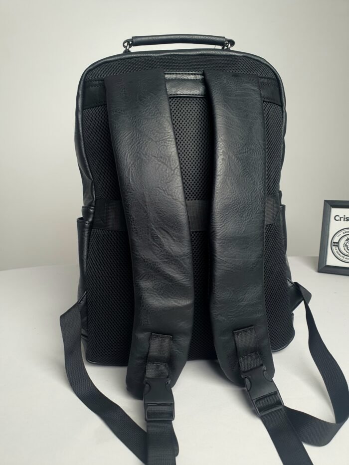 Un sac à dos classique au design fabuleux et extrêmement élégant, adapté aux amateurs de luxe.Cuir PU à Fermeture éclair Vintage - Image 8