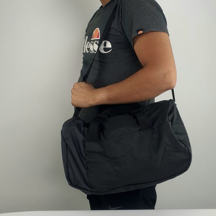 Sac de sport à bandoulière 20l - noir - Image 9
