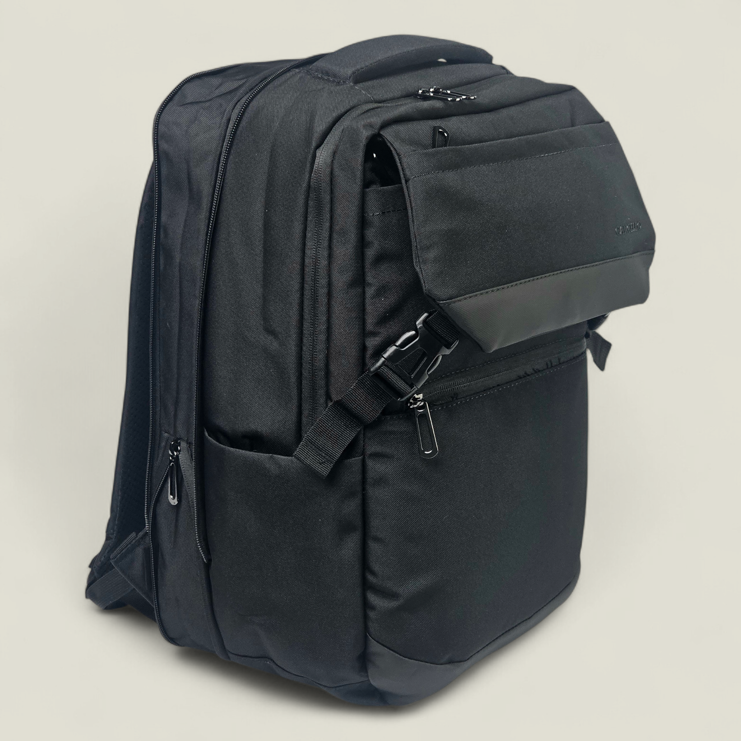 20260403_113305.jpg sac à dos Cancello extension plus de 8 cm de soupe solide et plusieurs poches - Image 1