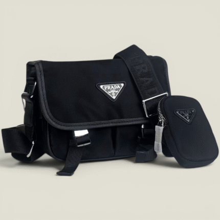 sac bandoulière PRADA La haute performance alliée au prestige signé PRADA.