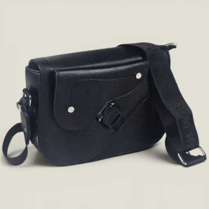 sac bandoulière Dior master qualité black black avec la boîte